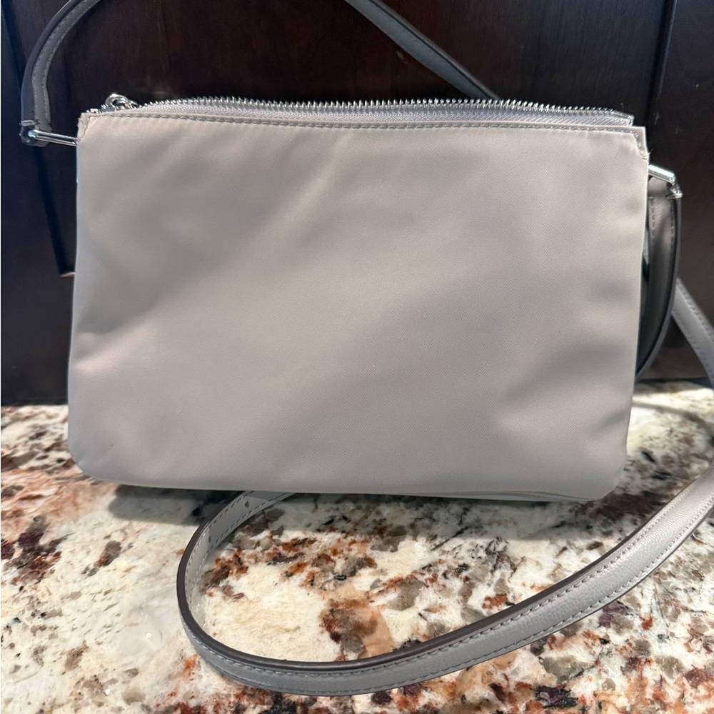 *PRE-OWNED* Kate Spade Dawn Triple Gusset Crossbody Bag in Taupe - Picture 7 of 7